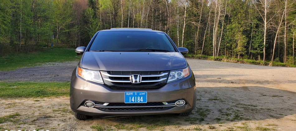 Honda Odyssey cena 74999 przebieg: 155000, rok produkcji 2016 z Byczyna małe 137